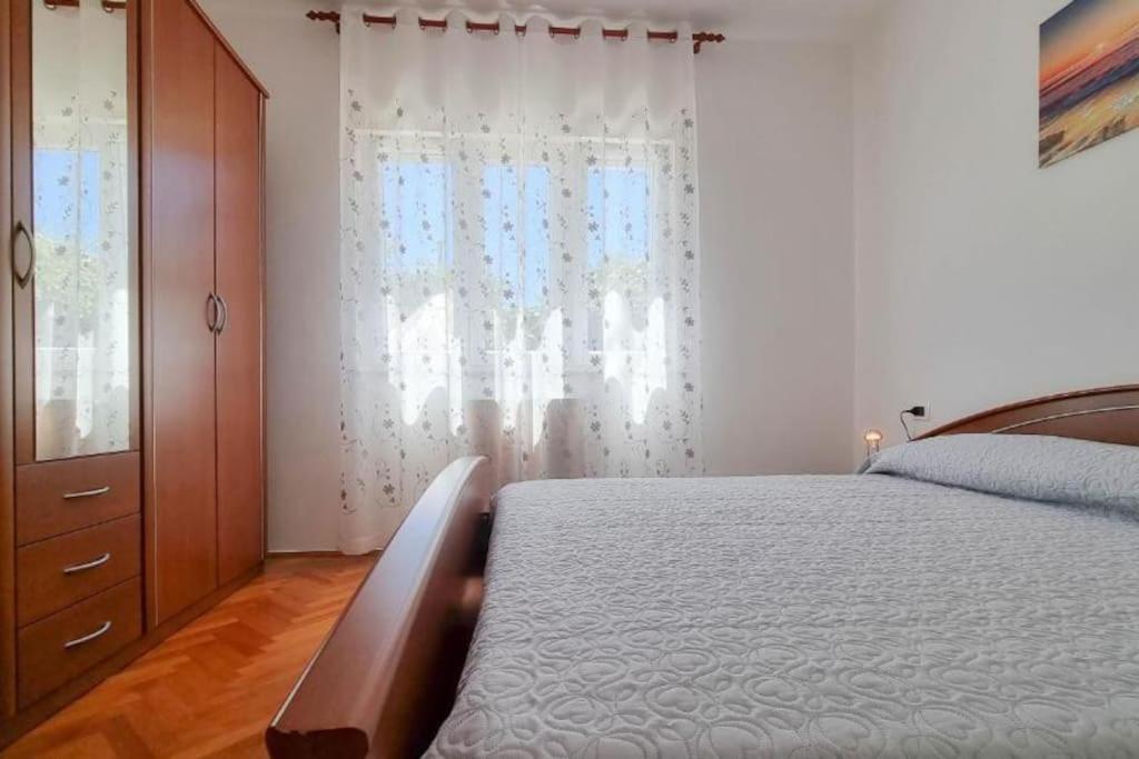 App Racy Appartement Umag Buitenkant foto