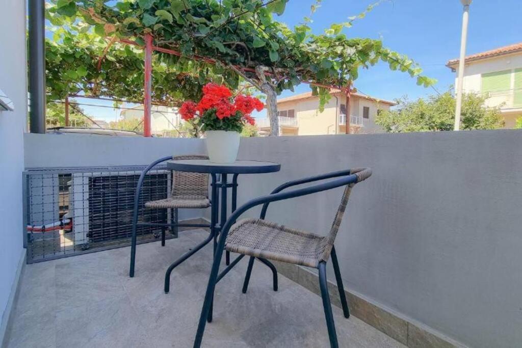 App Racy Appartement Umag Buitenkant foto